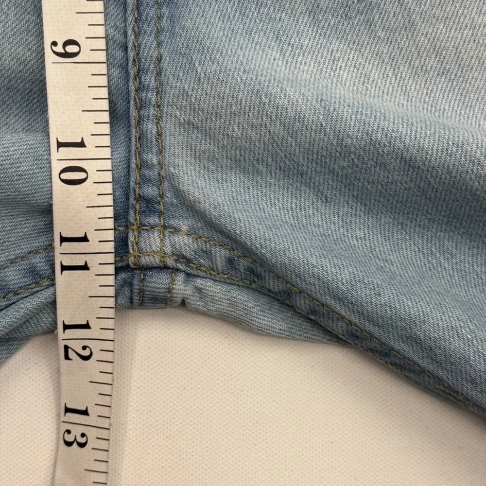 Levi's 505‎ Straight Leg Jeans Mens 30x32 Light Denim NWT Reclaimed Sustainable